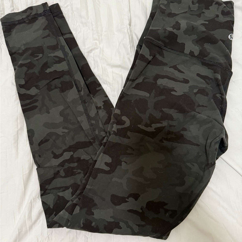 Lululemon Athletica Black and Green Camouflage Leggings